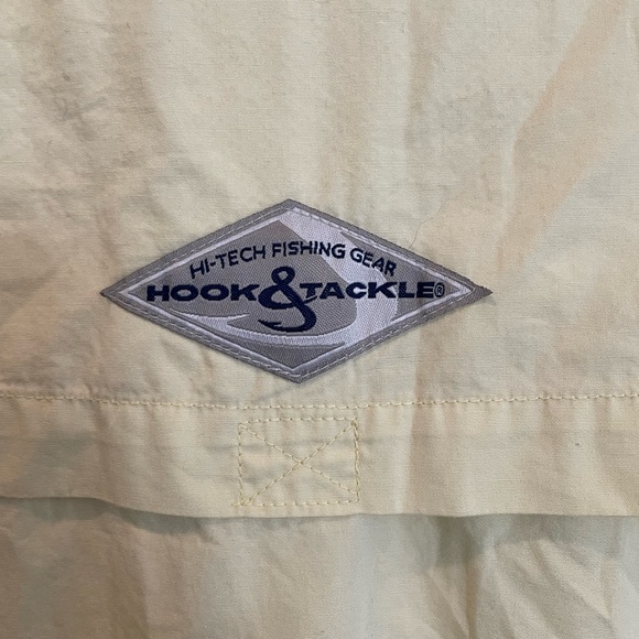 Hook & Tackle Hi Tech Fishing Gear Fishing Shirt. New with tags. Size Small - Picture 4 of 12